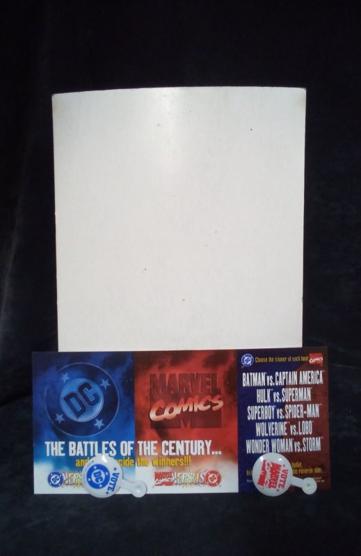 DC Versus Marvel / Marvel Versus DC Consumer Preview (1995)