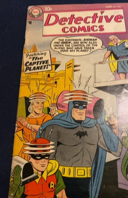 Detective Comics #256 (1958)Batman Alian story