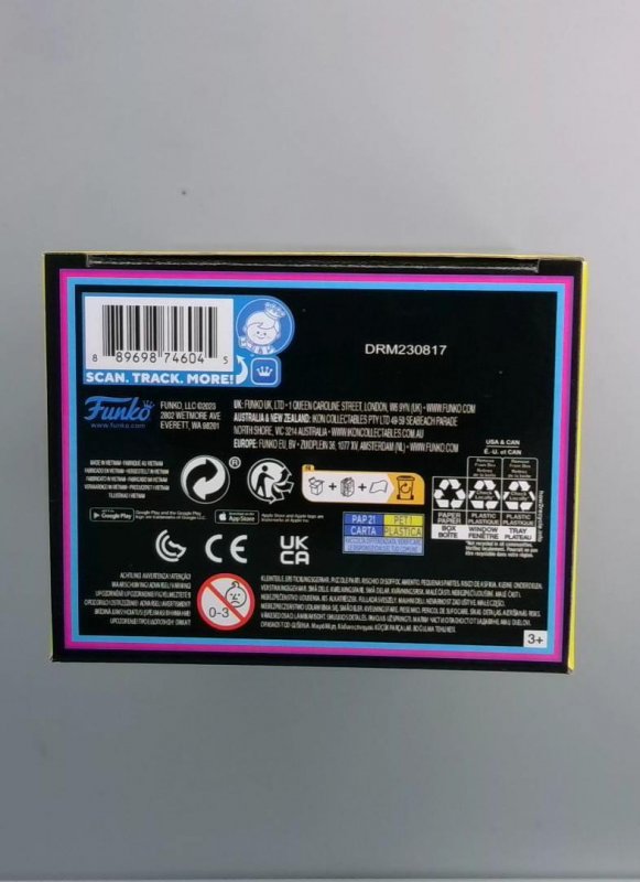 Funko Pop! Eddie #1462, Stranger Things, Entertainment Earth Excl. Black light