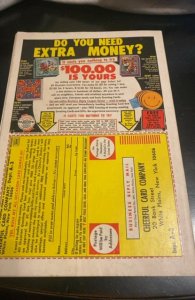 Fantastic Four #121 (1972)silver surfer app and cameo of Galactus