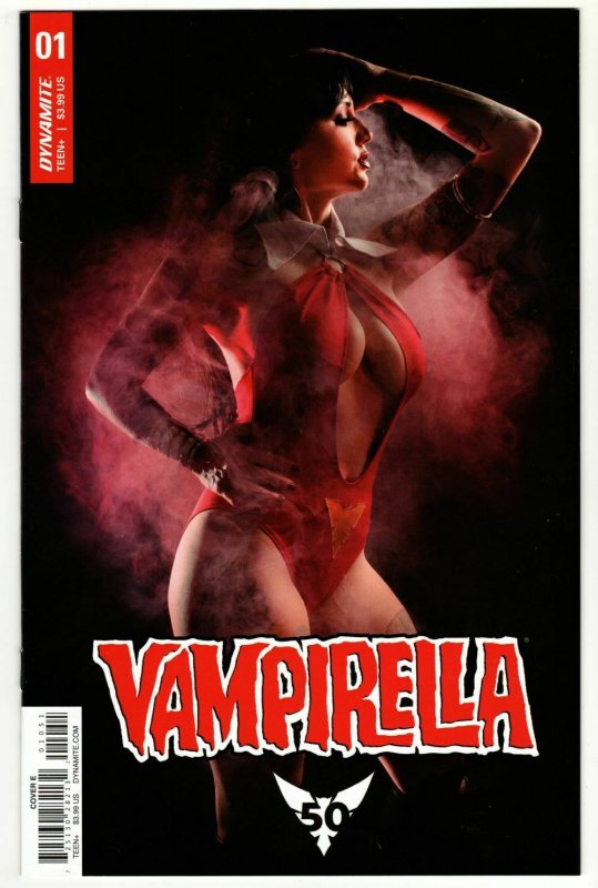 Vampirella #1 Cvr E Cosplay (Dynamite, 2019) NM