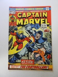 Captain Marvel #30 (1974) FN/VF condition