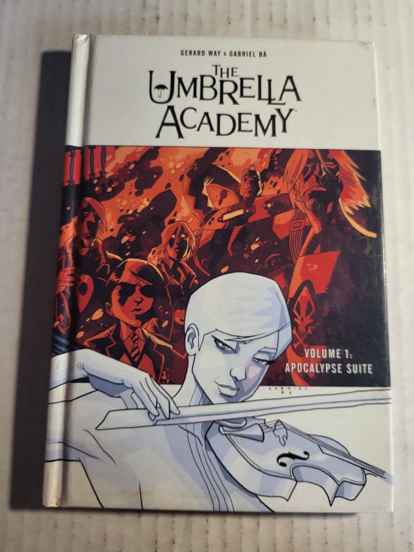 Umbrella Academy Volume 1: Apocalypse Suite