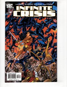 Infinite Crisis #3 George Perez Cover (2006) / ID#382-B