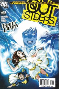 Outsiders #33 (2006) - NM