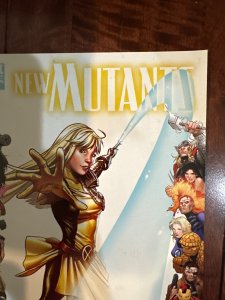 New Mutants #4 Variant Cover (2009)