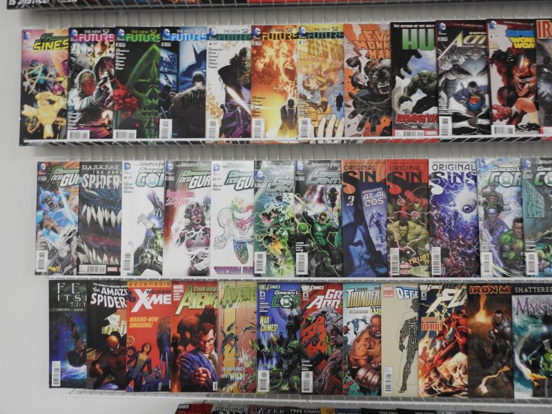 Huge Lot 200+ Comics W/ Green lantern, X-Men, Thunderbolts+ Avg VF- Condition!
