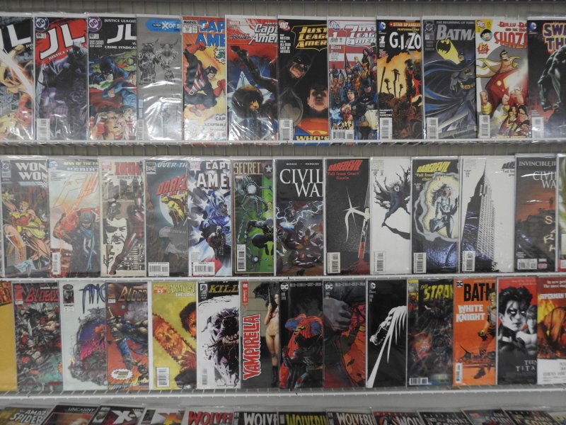 Huge Lot 140+ Comics W/ Spider-Man, Wolverine, Daredevil, +More! Avg VF Cond!