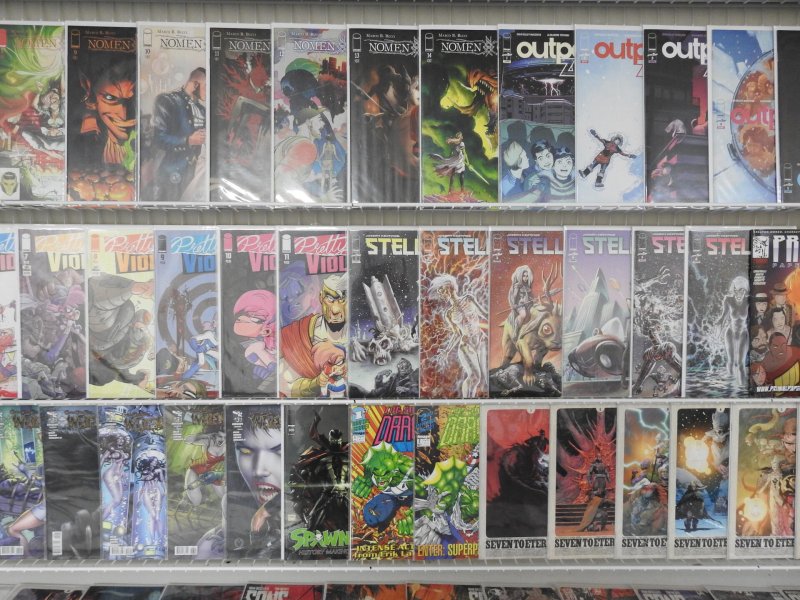 Huge Lot 140+ Comics W/ Middlewest, Pretty Violent, Stellar, +More! Avg VF/NM