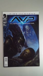 Alien vs. Predator: Fire and Stone #2 (2014) FN