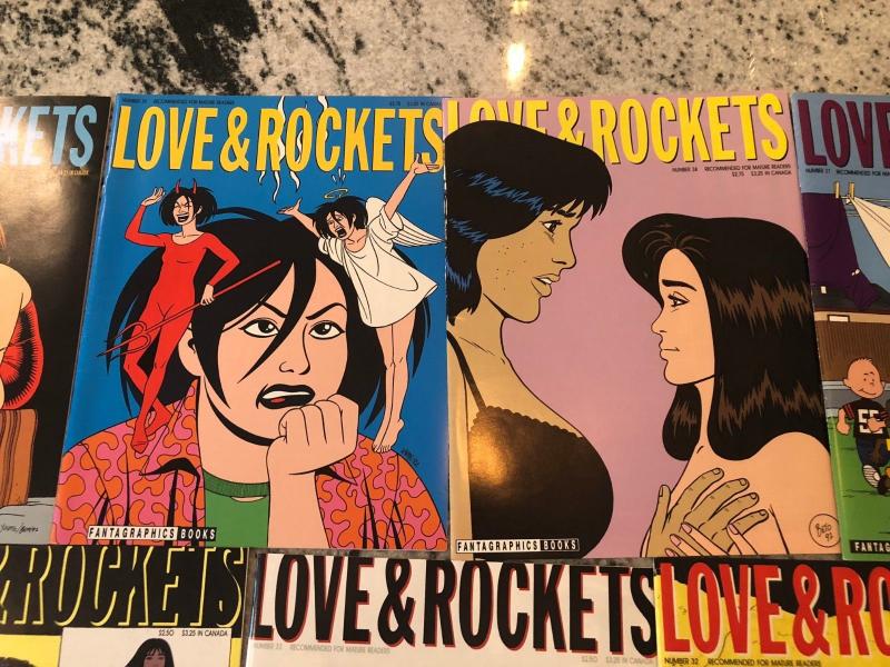 11 Love & Rockets Fantagraphics Magazines #30 31 32 33 34 35 36 37 38 39 40 TD15