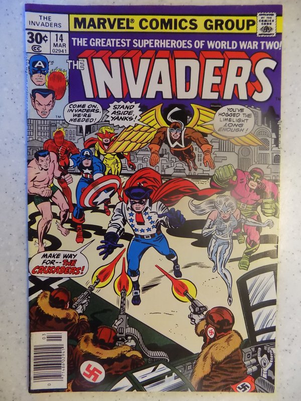 INVADERS # 14 MARVEL CAPTAIN AMERICA SUB-MARINER TORCH