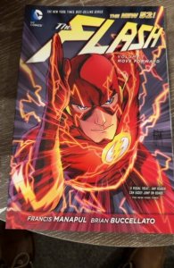 The Flash: Move Forward (2012) Flash 