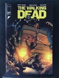 The Walking Dead Deluxe #30 (2022)
