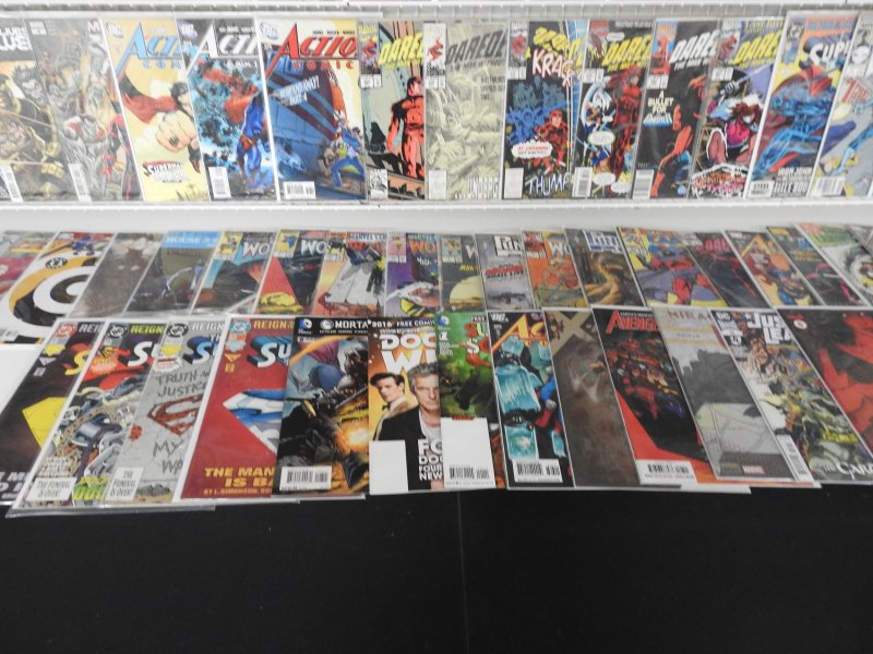 Huge Lot 150+ Comics W/ Superman, Daredevil, +More! SEE DESCRIPTION