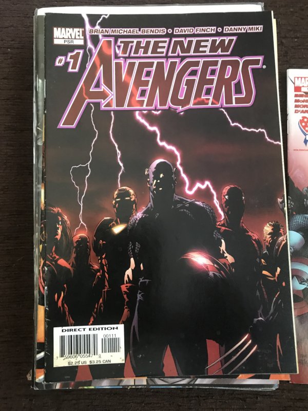 New Avengers #1 (2005)