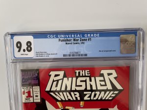 Punisher War Zone #1 - CGC 9.8 = Marvel Die cut wraparound cover (1992)
