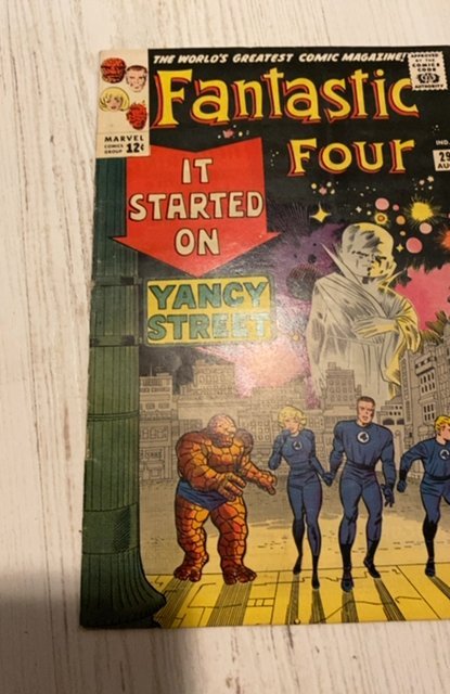 The X-Men #29 (1967)it started on Yancheng street iconic cover