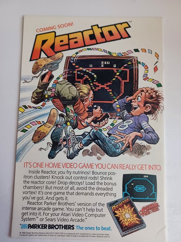 Spider-Woman #49 - vs Tigra - 1983 - (-NM)