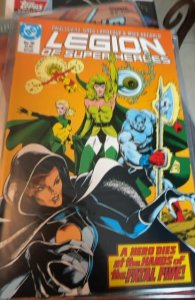 Legion of Super-Heroes #26 (1986) Legion of Super-Heroes 