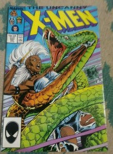 UNCANNY X-MEN # 223 1987 MARVEL  STORM HAVOC POLARIS FORGE 