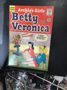 Archie's Girls Betty & Veronica #80 (1962) Short cheerleader garb Oregon...