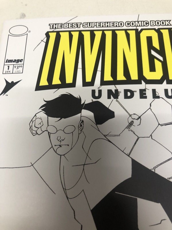The Invincible Undeluxe (2023) #1 (VF/NM) Facsimile Edition • Robert Kirkman