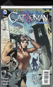 Catwoman #25 (2014) Catwoman