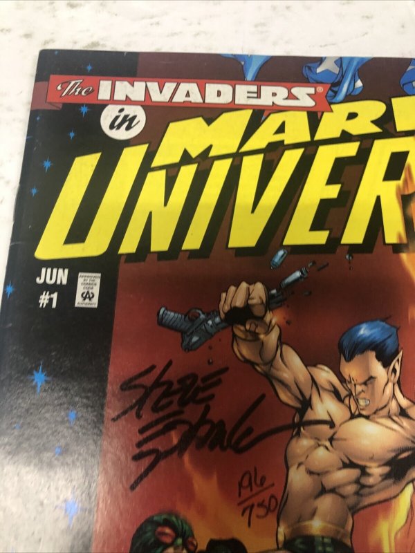 Marvel Universe (1998) 1 Variant • Marvel Comics • Signed Steve Epting • Stern