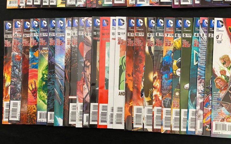 DC New 52: Earth-2 World's End, Earth-2 Society FULL RUN- 49 book lot