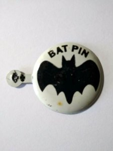 Batman Bat Pin Pinback Button Vintage Tin Superhero Badge Metal Lithograph Old 