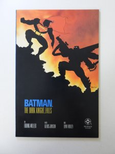 Batman: The Dark Knight #4 (1986) 1st print VF+ condition