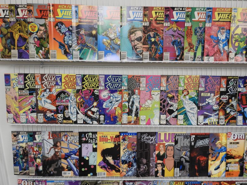 Huge Lot 200+ Comics W/ Silver Surfer, Shield, Thor, +More AVG VF-
