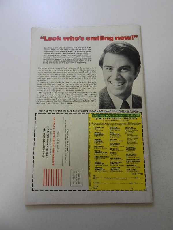 The Incredible Hulk #193 (1975) VG+ condition top staple detached from cover