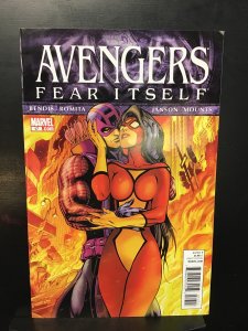 Avengers #17 (2011)Nm