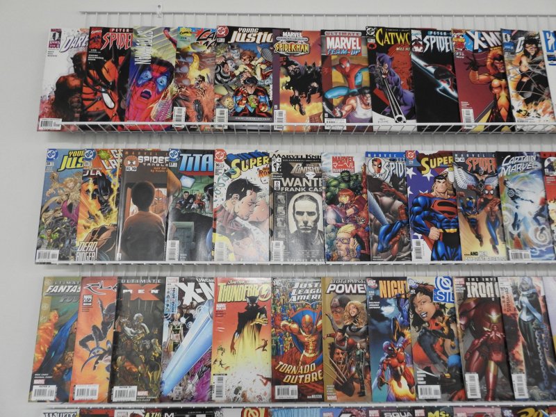Huge Lot 220+ Comics W/ Spider-Man, Daredevil, X-Men, +More! Avg FN Condition!