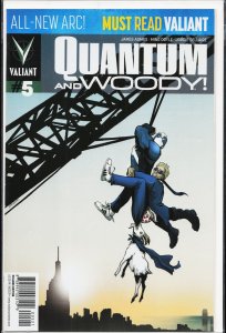 Quantum and Woody #5 (2013) Quantum
