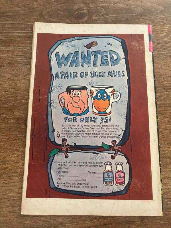 Dark Shadows # 6 FN- Gold Key Comic Book Photo Cover 6 J437