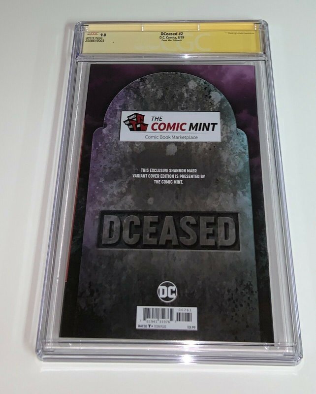 DCeased #2 - CGC 9.8 SHANNON MAER Comic Mint Exclusive Variant SS Tom Taylor