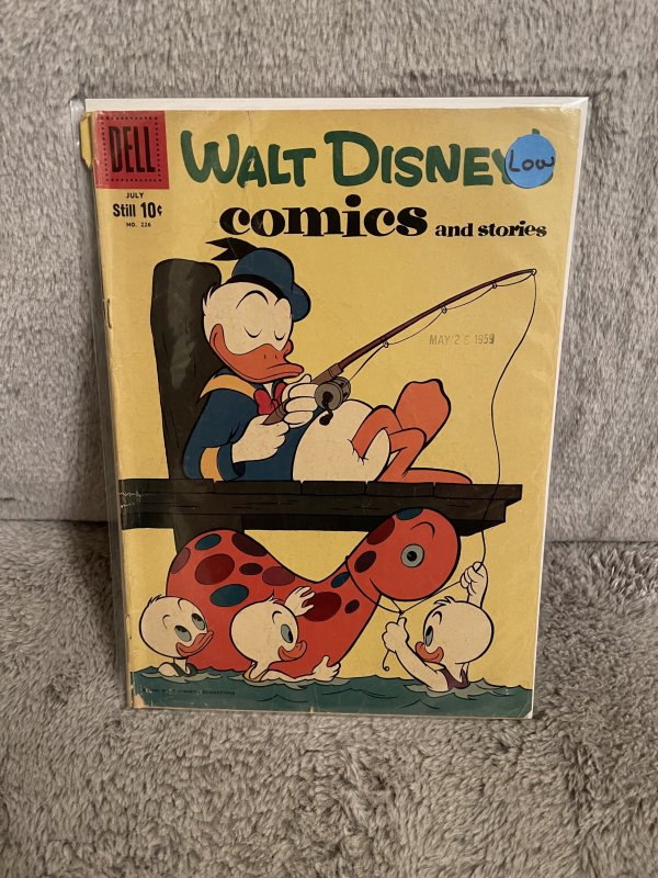 Walt Disney's Comics & Stories #226 (1959)