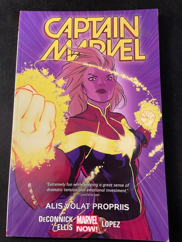 CAPTAIN MARVEL Vol. 1, 3, LIFE OF CAPTAIN MARVEL Trade Paperbacks