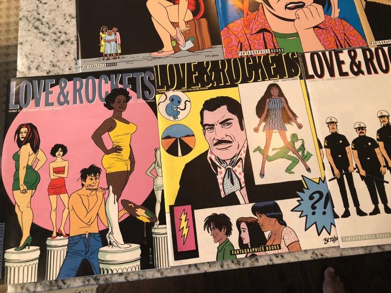 11 Love & Rockets Fantagraphics Magazines #30 31 32 33 34 35 36 37 38 39 40 TD15