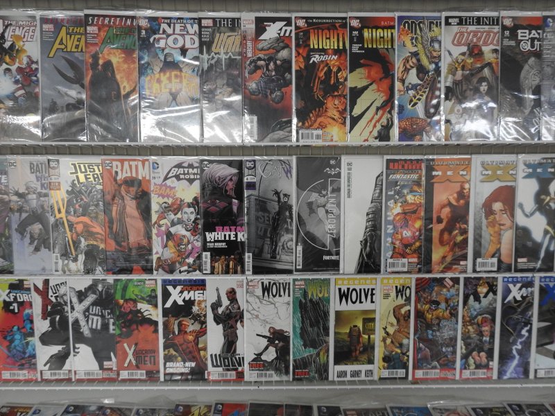 Huge Lot of 150+ Comics W/ Batman, Catwoman, Wolverine! Avg. VF Condition!