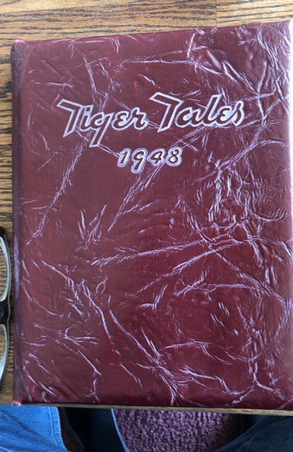 Tiger Tales 1948,Enumclaw HS WA, Bob Hope was school’s beauty Queen judge