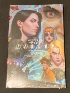 Fables The Deluxe Edition # 15 Bill Willingham New Sealed 2017 Vertigo