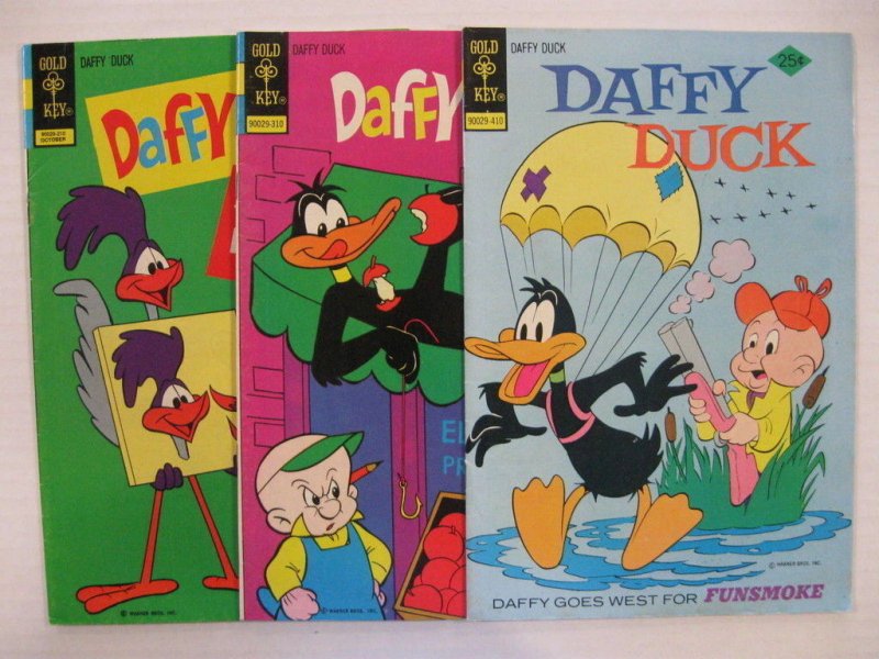 DAFFY DUCK #1-90 (8 BOOKS Guide $48.50) Free Shipping!