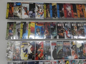Huge Lot 160+ Comics W/ Dark Knights, Flash, Doomsday Clock+ Avg VF-NM Condition