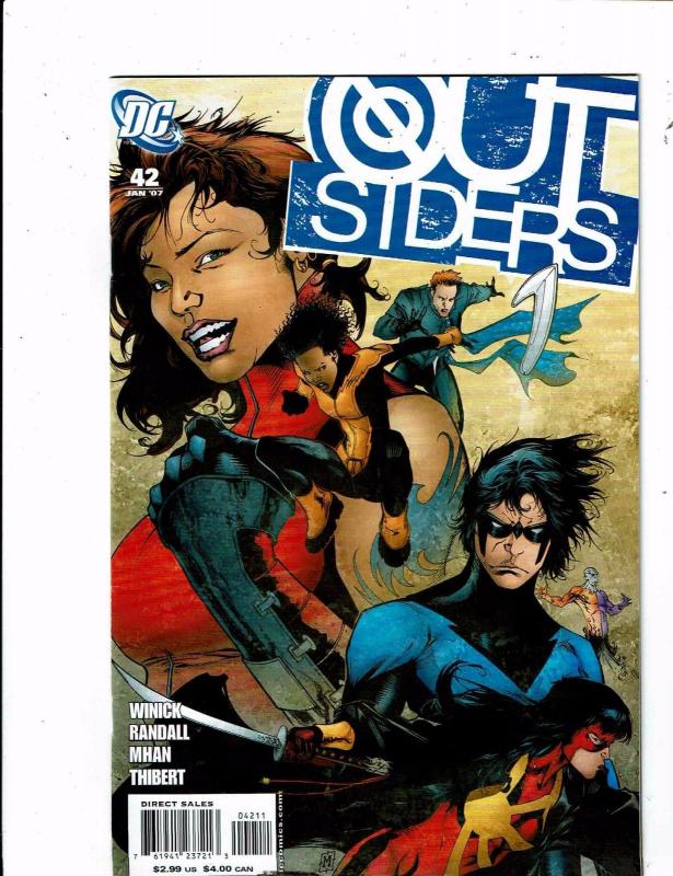 Lot Of 11 Outsiders DC Comic Books # 34 35 36 37 38 39 40 42 43 45 Annual 1 J244
