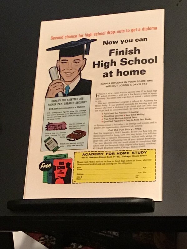 Sub-Mariner #28 (1970) hi grade beauty, first Brutivac key issue NM- WOW!