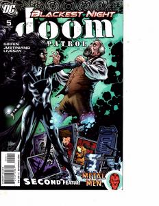 Lot Of 2 Comic Books DC Blackest Night Doom Patrol #4 and #5 Batman LH17